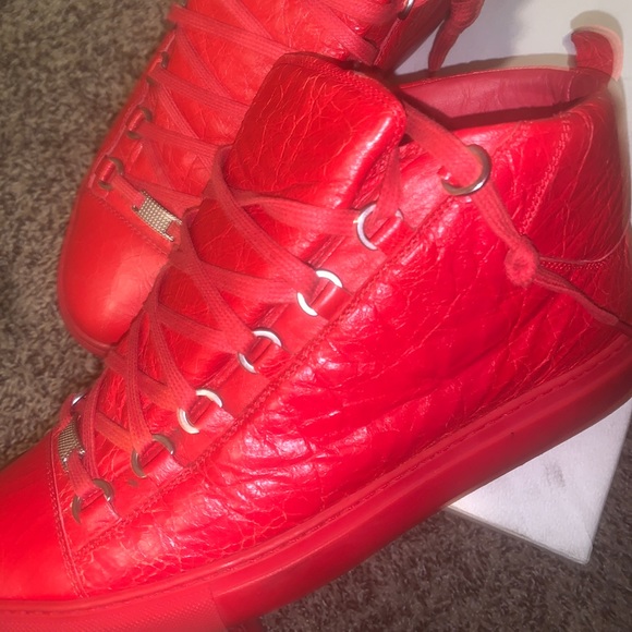 Balenciaga arena opaque rouge paprika